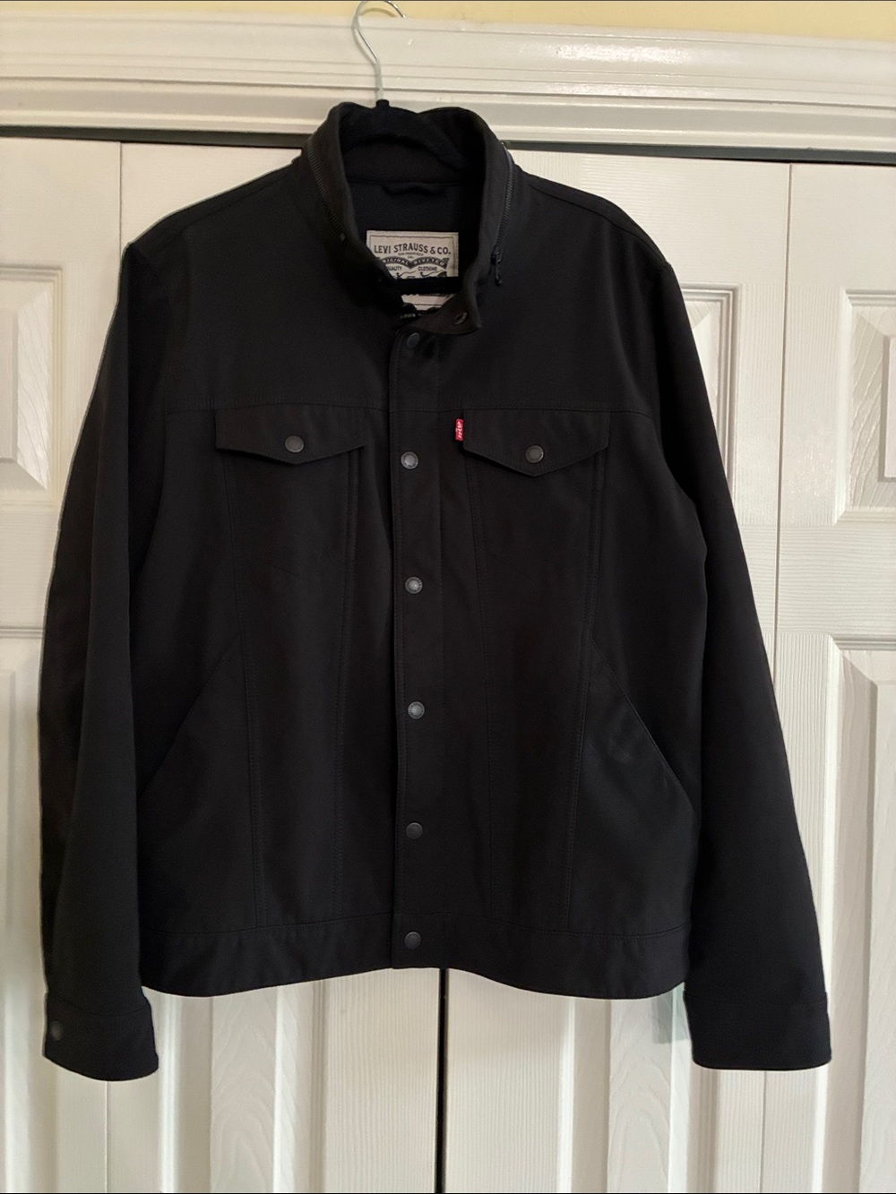 Levi’s Men’s Jacket (EUC)